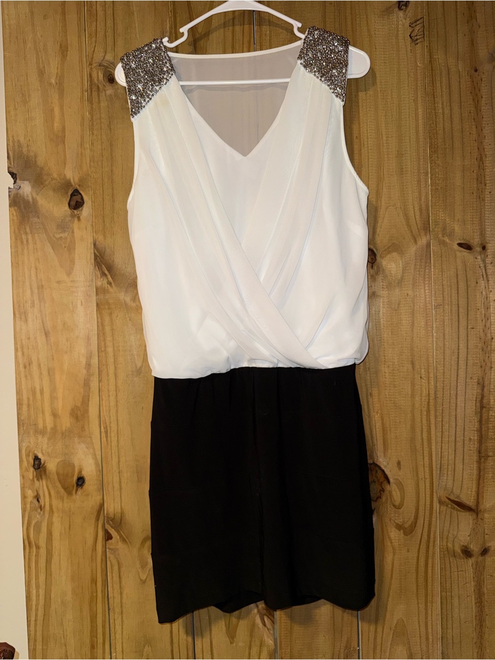 Bisou Bisou White and Black Sleeveless Mini Dress with Sequin Shoulders